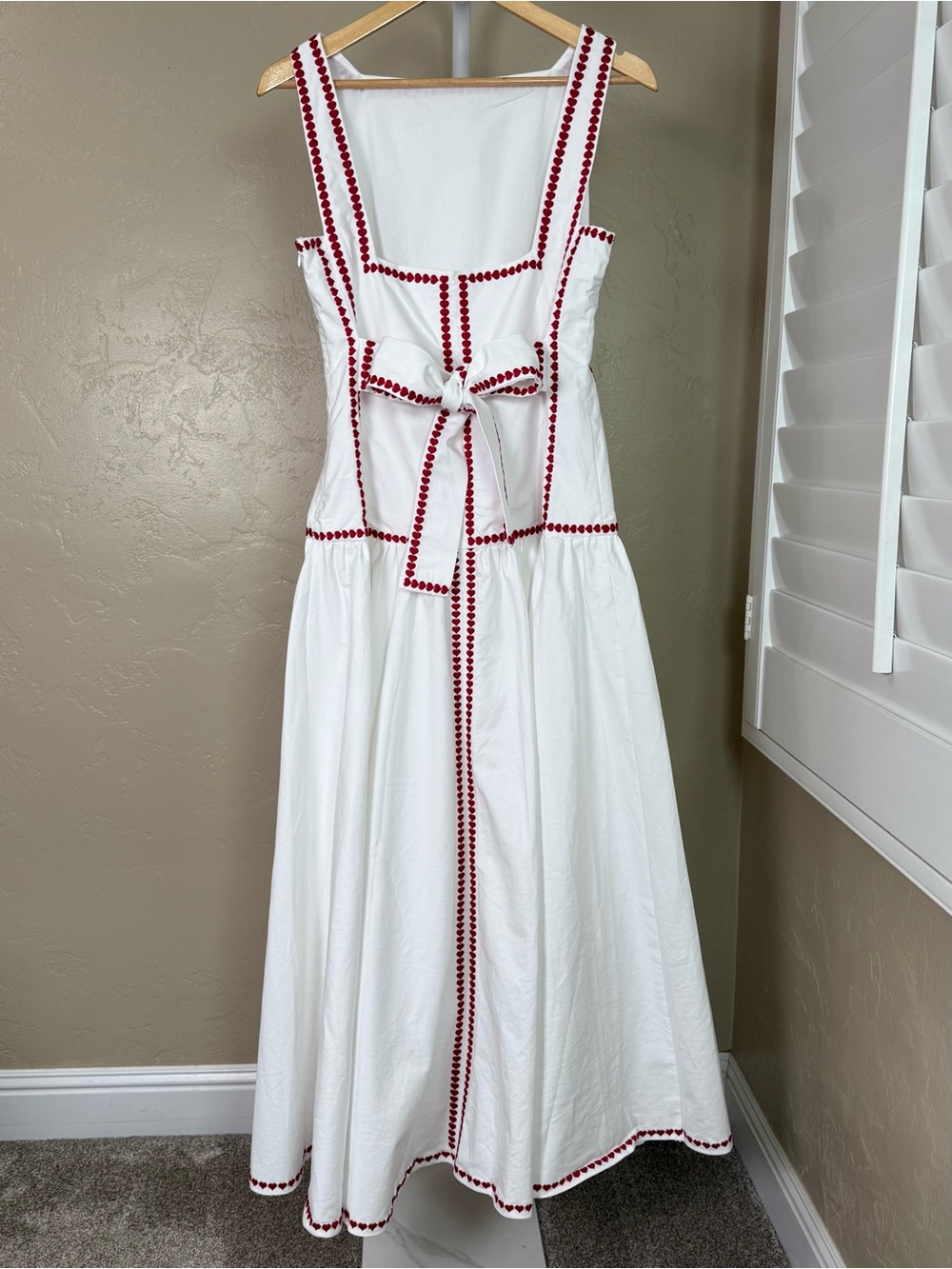 Commense White Red Heart Embroidered Trim Cotton Maxi Dress Medium NWT Tie Back - Picture 8 of 12